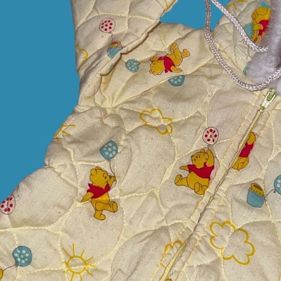 Vintage Winnie The Pooh Pastel Bunting Size Small - Picture 2 of 3